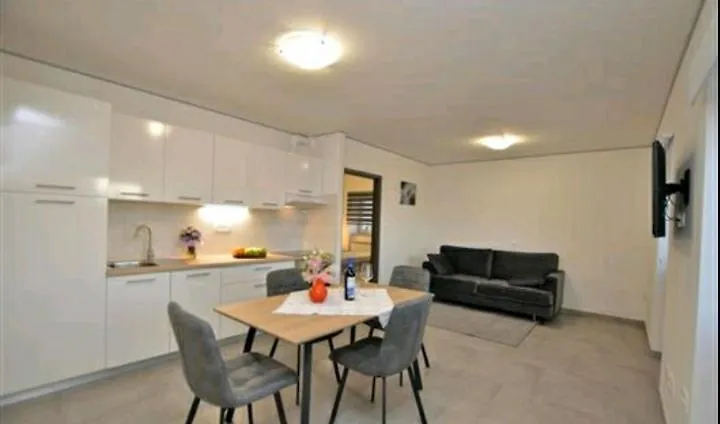 Apartman Bregi**** Donji Rukavac
